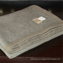 Iaques de Enchimento Completos e Cobertor de Lã Blended Luxury